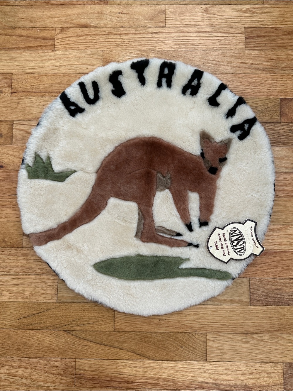 Auskin 100% pure wool fleece cushion cover.